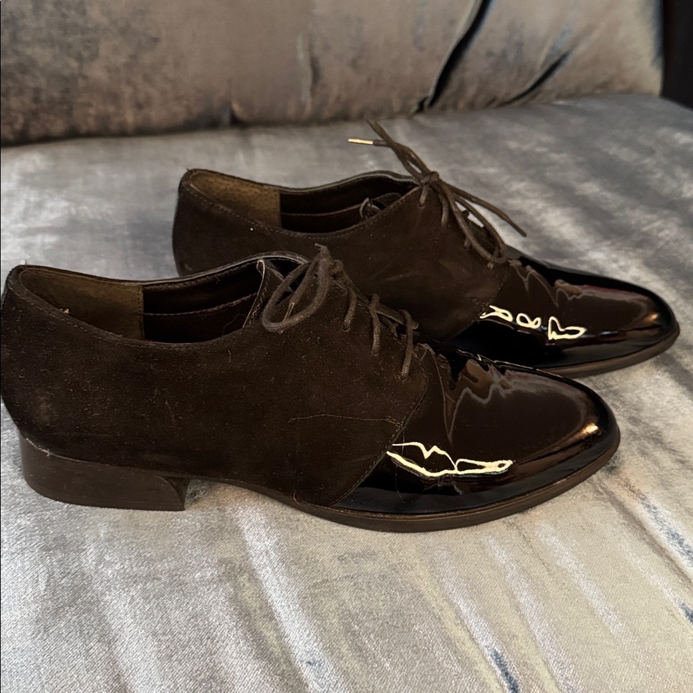 Munro black lace ups W8